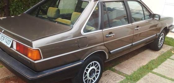 VOLKSWAGEN SANTANA 1.8 GLS 8V ÁLCOOL 4P MANUAL